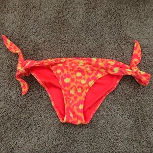 Victoria’s Secret swim bottom